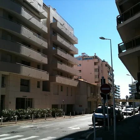 Apartmán Cap St Honorat
